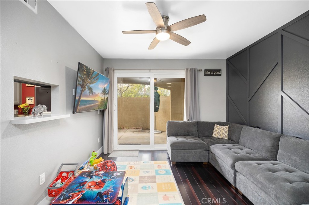 375 Central Avenue 196