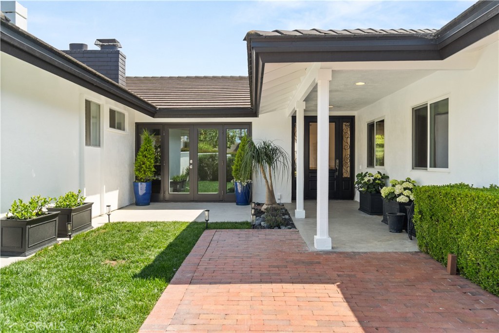 1520 Sandcastle Drive
