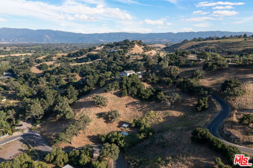 listing image 130729031976266599489