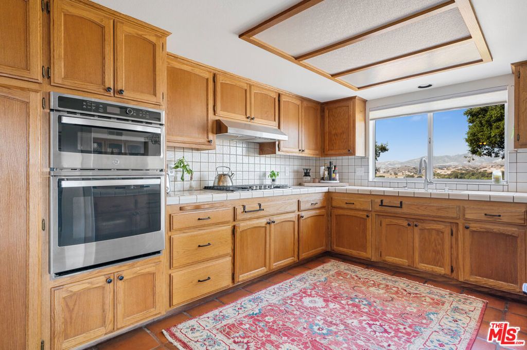 listing image 130720991970455162744