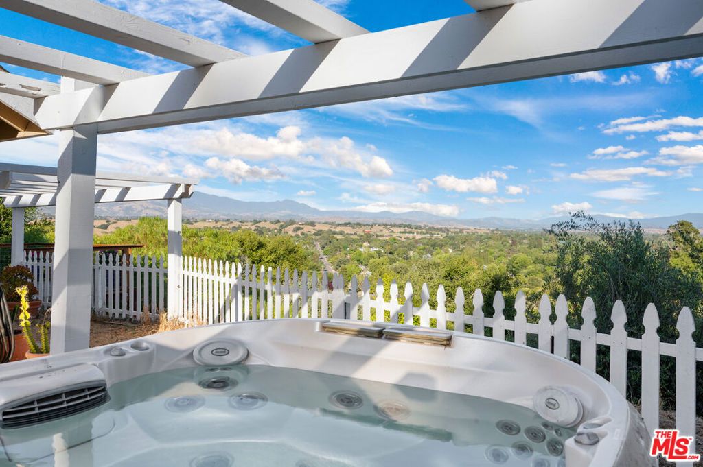 listing image 130727078240246217778