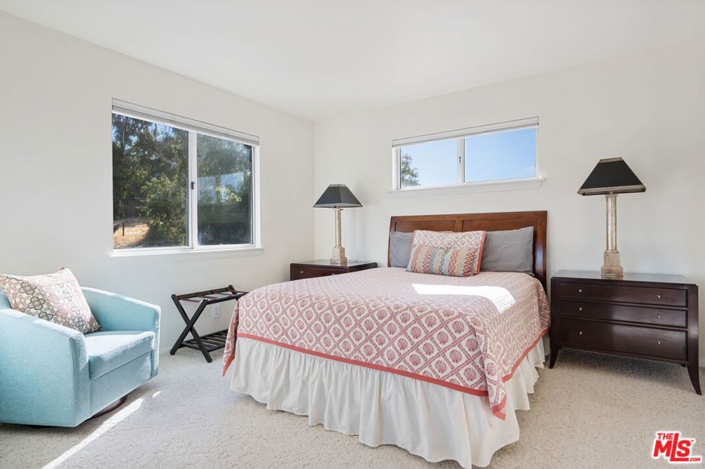 listing image 130723218047110020627