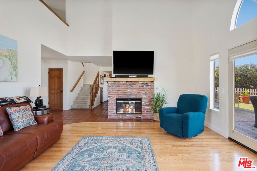 listing image 130721420911239271264