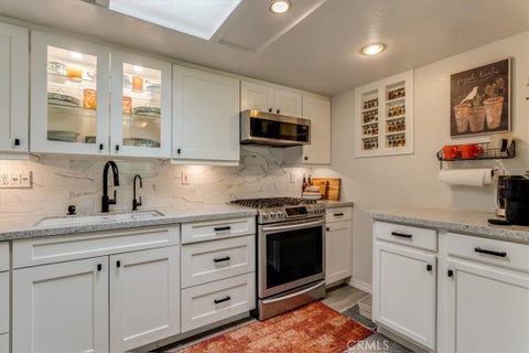 Tiny photo for 722 Deerfield Lane, Paso Robles, CA 93446 (MLS # SC26187873)