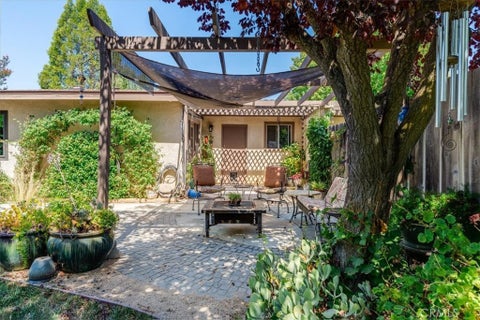 Tiny photo for 722 Deerfield Lane, Paso Robles, CA 93446 (MLS # SC26187873)