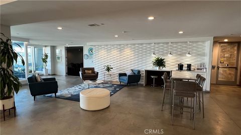 Photo of 525 E Seaside Way #1708, Long Beach, CA 90802 (MLS # WS26034248)