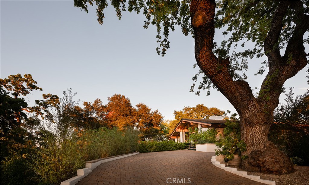 3620 River Farm Drive