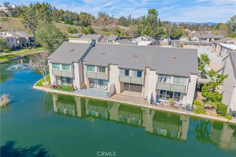 Photo of 24430 Nicklaus Drive #L2, Valencia, CA 91355 (MLS # SR26047788)