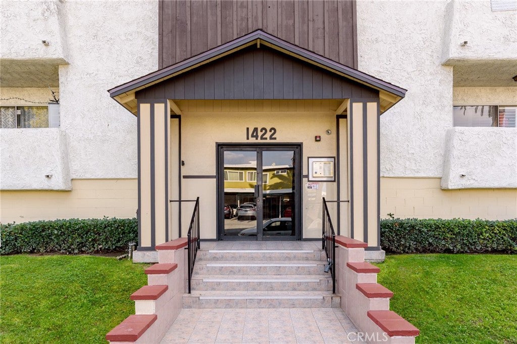 1422 Rock Glen Avenue 203
