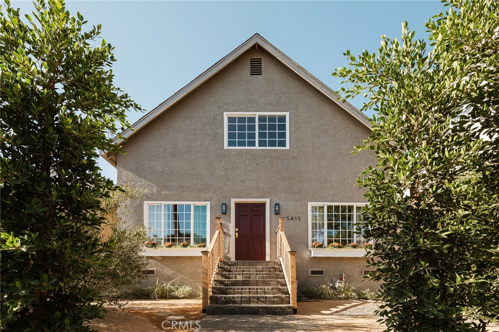 Experience the perfect blend of classic charm and modern convenience in this newly renovated home, featuring 3 spacious bedrooms and 3 beautifully designed bathrooms. Thoughtfully updated from the inside out, the home boasts a brand-new roof, all-new electrical wiring and panel, and new plumbing throughout—ensuring peace of mind for years to come. Every detail has been carefully curated to create an inviting atmosphere, from the arched doorways and rich hardwood floors to the high-end finishes that echo timeless elegance. The open-concept living area is bathed in natural light and flows seamlessly into a gourmet kitchen with custom cabinetry and premium appliances—perfect for family gatherings and effortless entertaining. Step outside into a tranquil backyard oasis, surrounded by lush landscaping that offers the ideal setting for al fresco dining and relaxation. Located in the heart of Highland Park, this exceptional home brings together luxury, warmth, and enduring character in one of Los Angeles’s most sought-after neighborhoods.
_This property comes with an approved plan for ADU in the backyard_