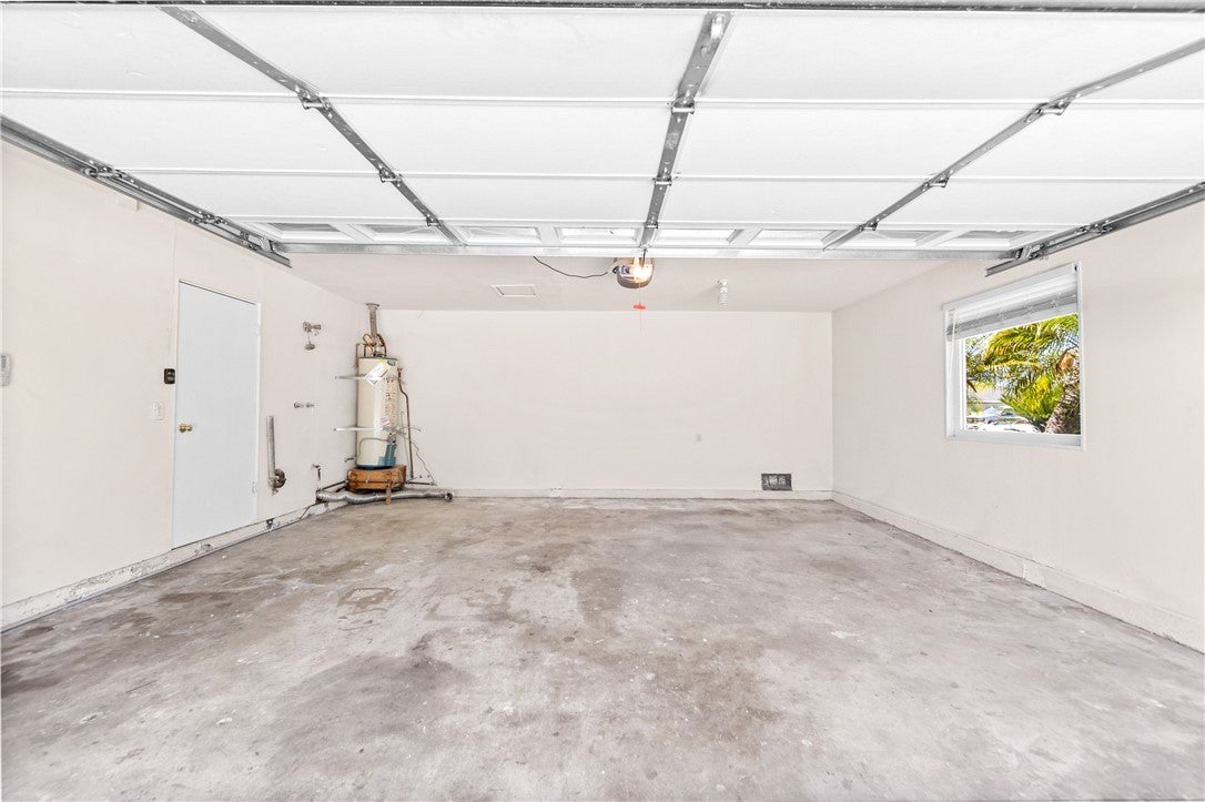 14362 Spa Drive, Huntington Beach CA 92647 - Photo 47