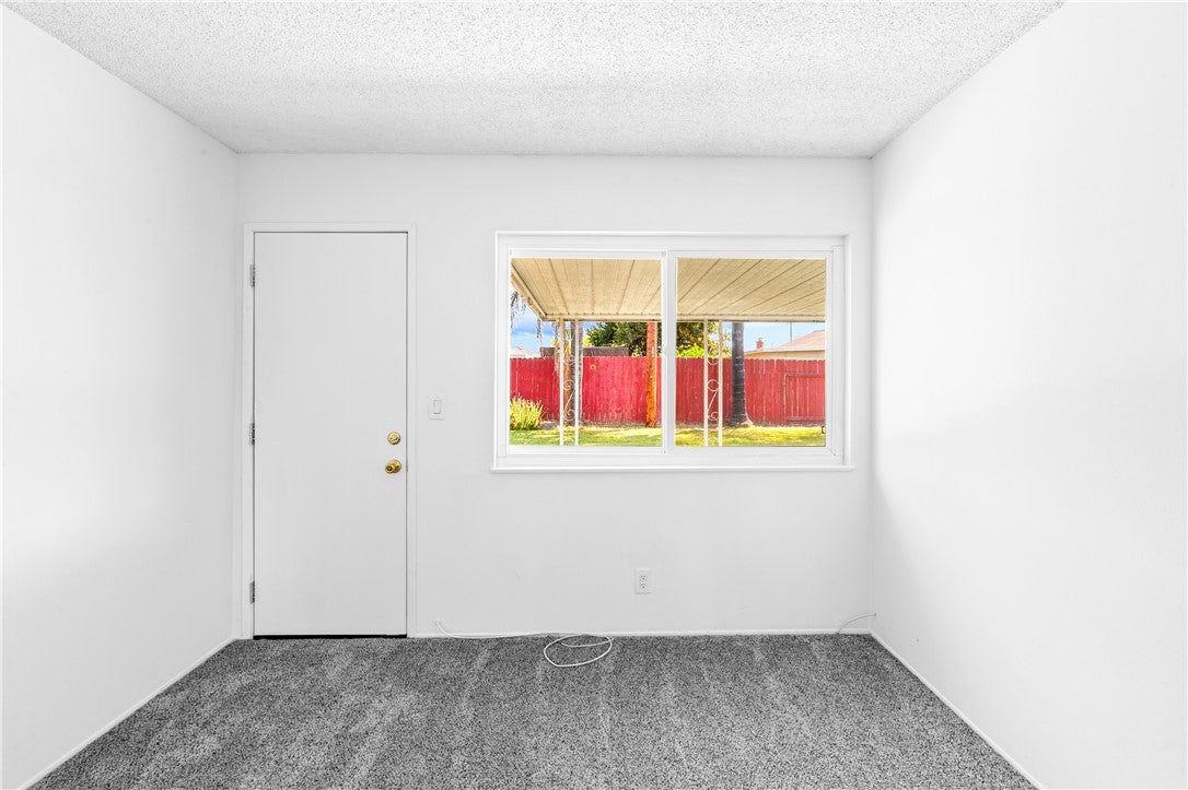 14362 Spa Drive, Huntington Beach CA 92647 - Photo 27
