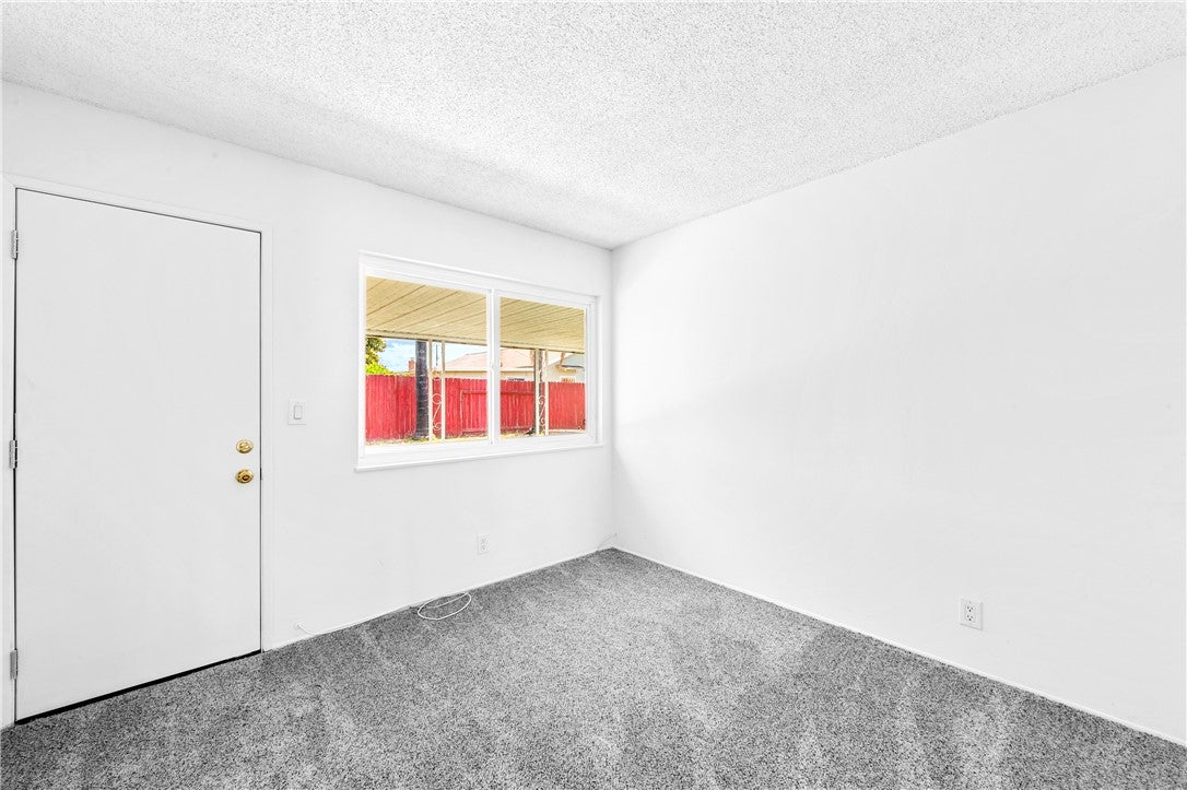 14362 Spa Drive, Huntington Beach CA 92647 - Photo 24