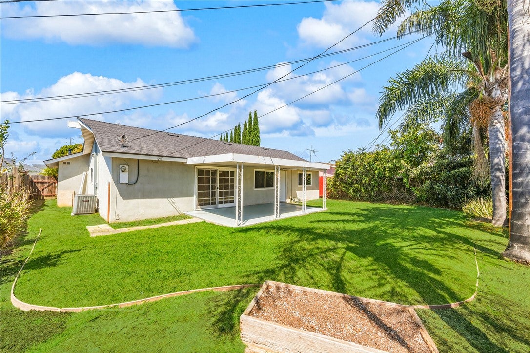 14362 Spa Drive, Huntington Beach CA 92647 - Photo 42