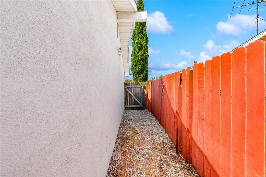 14362 Spa Drive, Huntington Beach CA 92647 - Photo 46