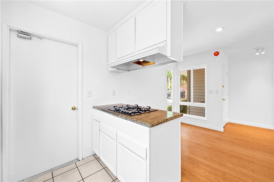 14362 Spa Drive, Huntington Beach CA 92647 - Photo 15