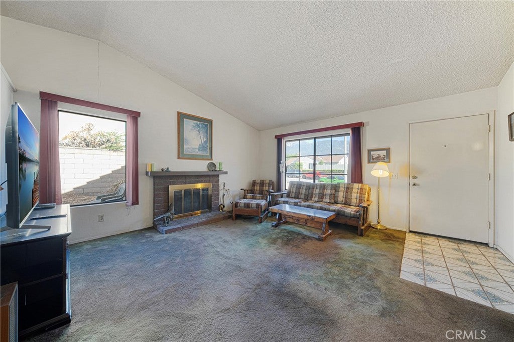 6846 Plum Way