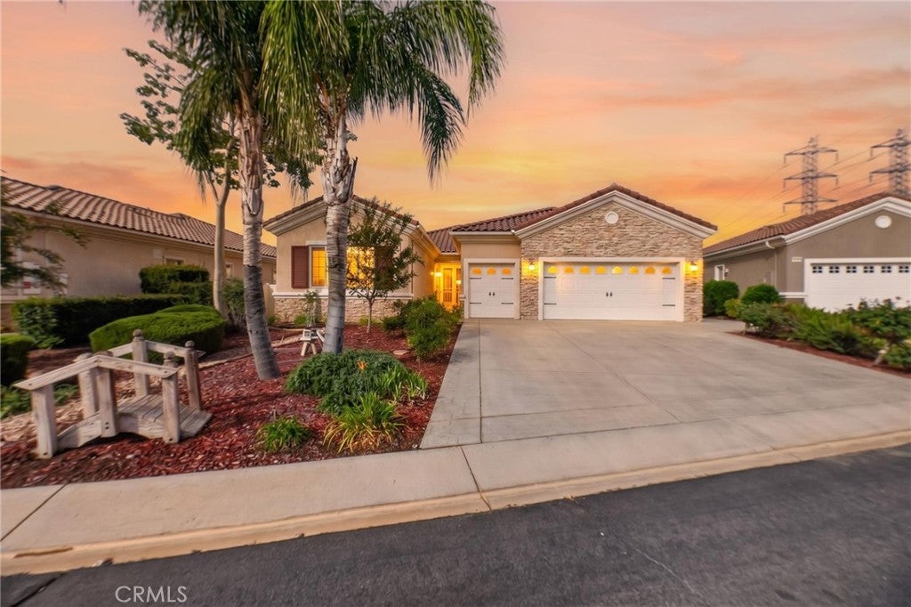 1593 Tanglewood Court