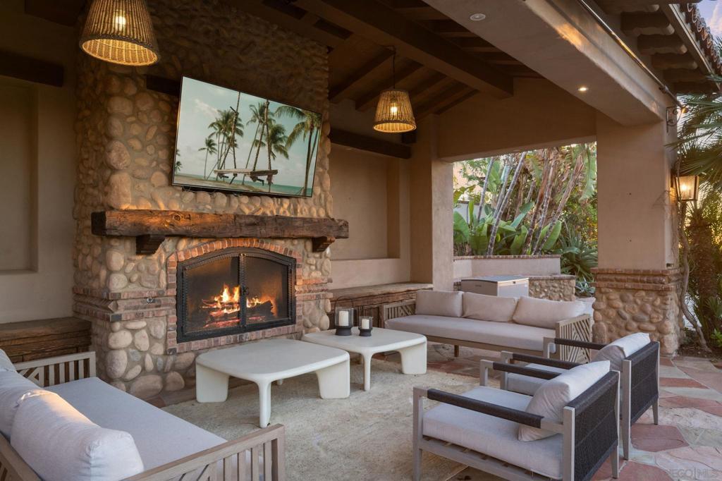 Rancho Santa Fe - Residential