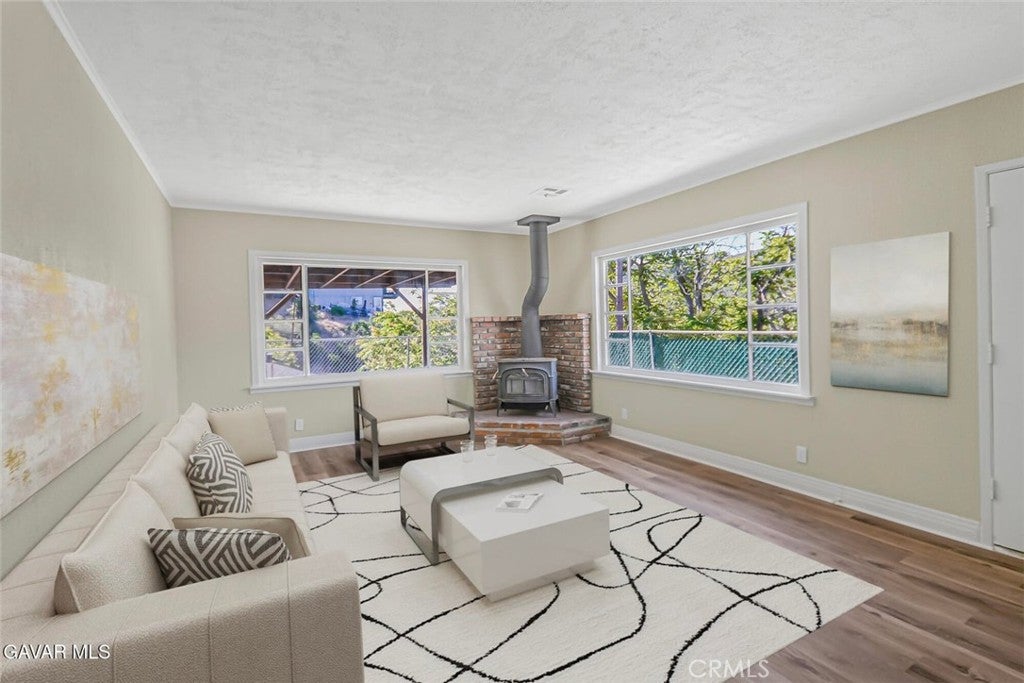 43714 Log Cabin Trl