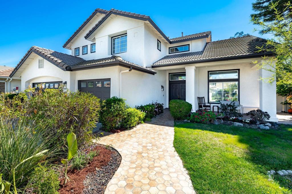 32147 Corte Florecita