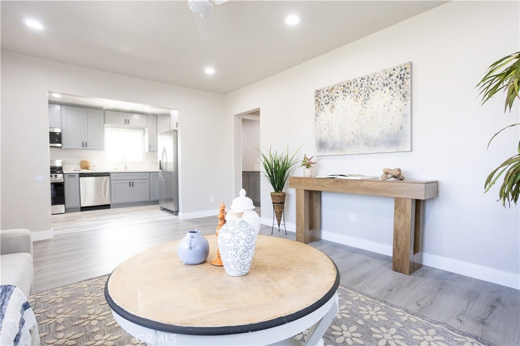 4816 W 134th Place