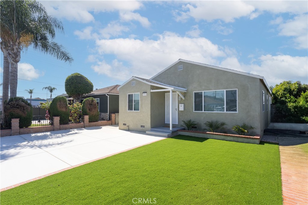 4816 W 134th