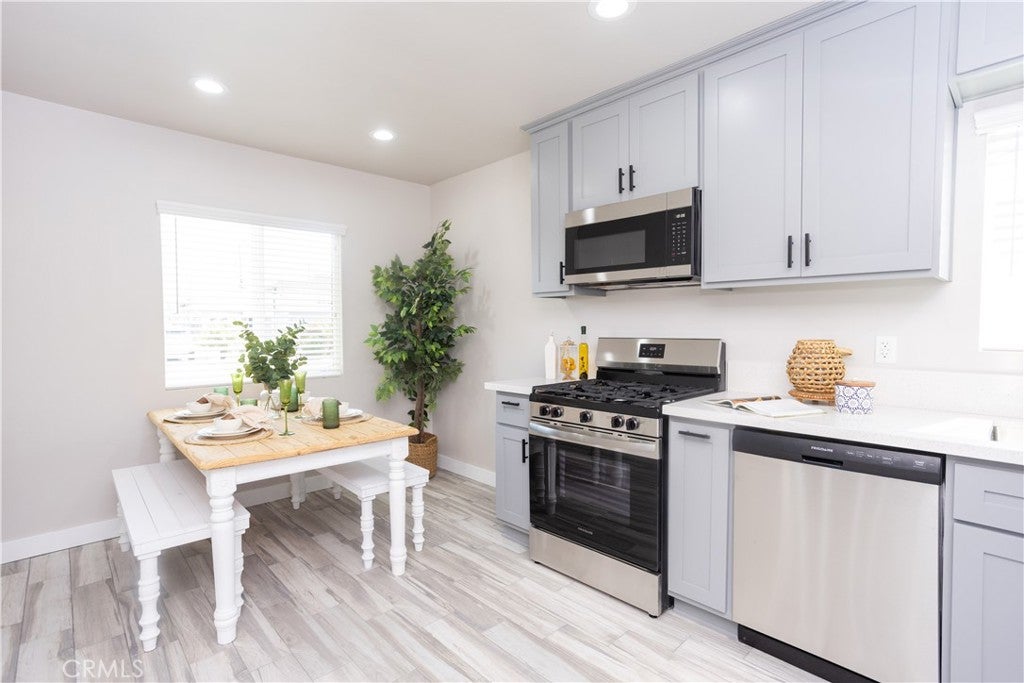 4816 W 134th Place