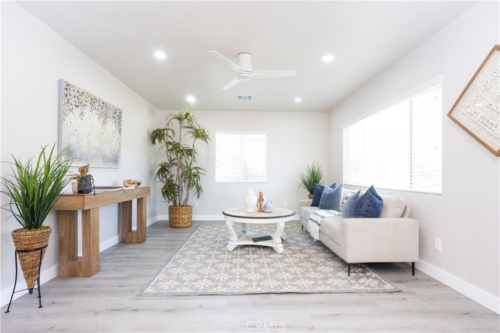 4816 W 134th Place, Hawthorne CA 90250