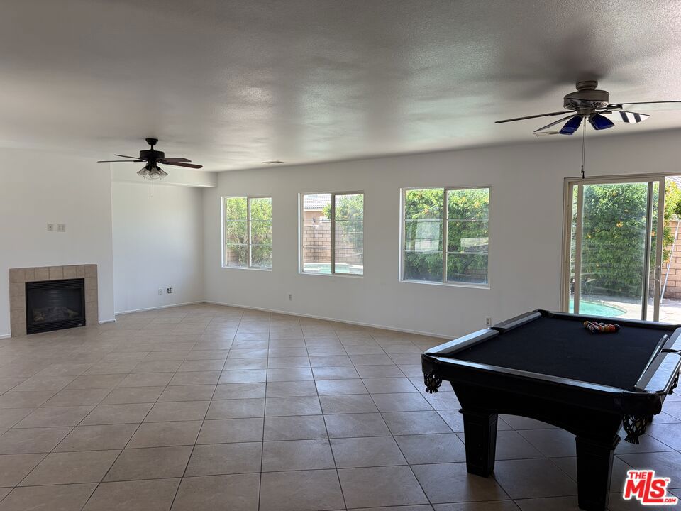 41183 BANK Court