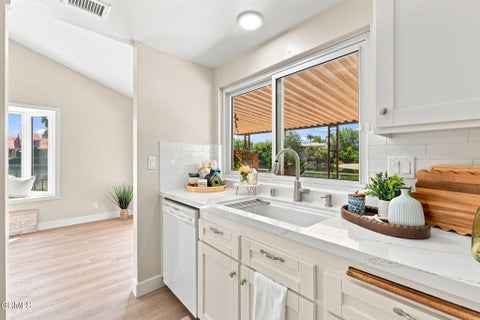 Tiny photo for 1682 Bridgeport Lane, Camarillo, CA 93010 (MLS # V1-38192)