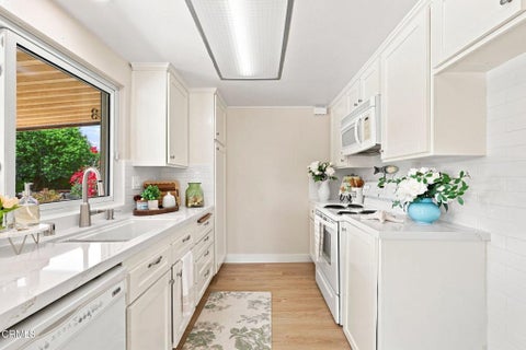 Tiny photo for 1682 Bridgeport Lane, Camarillo, CA 93010 (MLS # V1-38192)