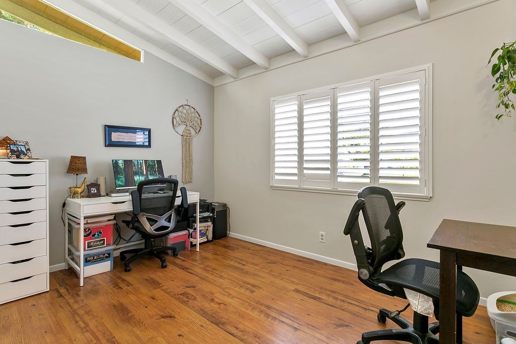 listing image 130722200452301976881
