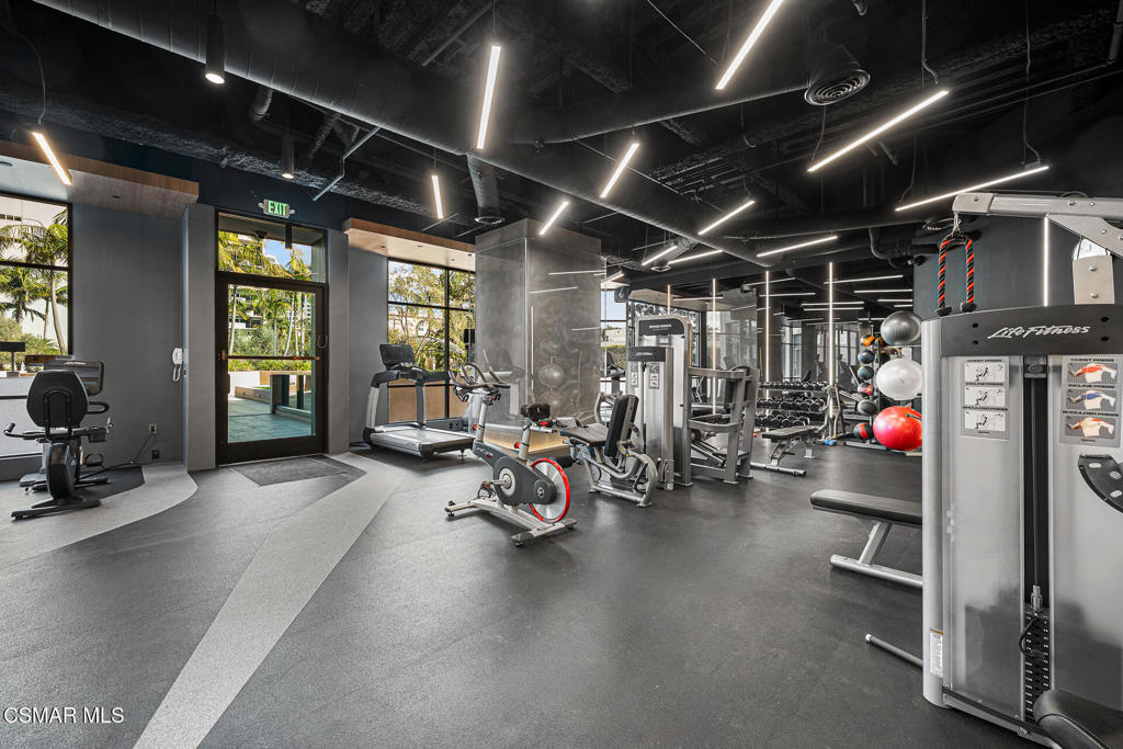 Los Angeles, California, 90024, United States, 3 Bedrooms Bedrooms, ,4 BathroomsBathrooms,Residential,Active,2020549