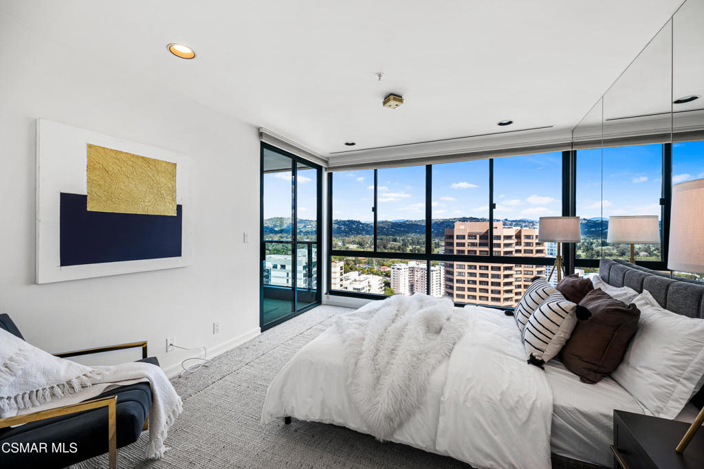 Los Angeles, California, 90024, United States, 3 Bedrooms Bedrooms, ,4 BathroomsBathrooms,Residential,Active,2020549