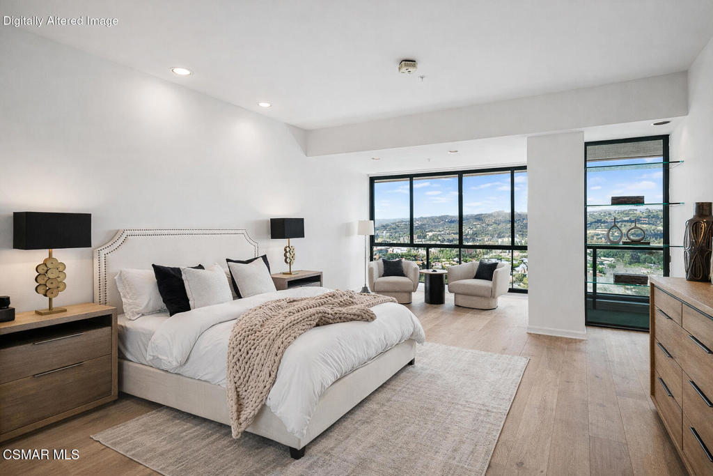 Los Angeles, California, 90024, United States, 3 Bedrooms Bedrooms, ,4 BathroomsBathrooms,Residential,Active,2020549