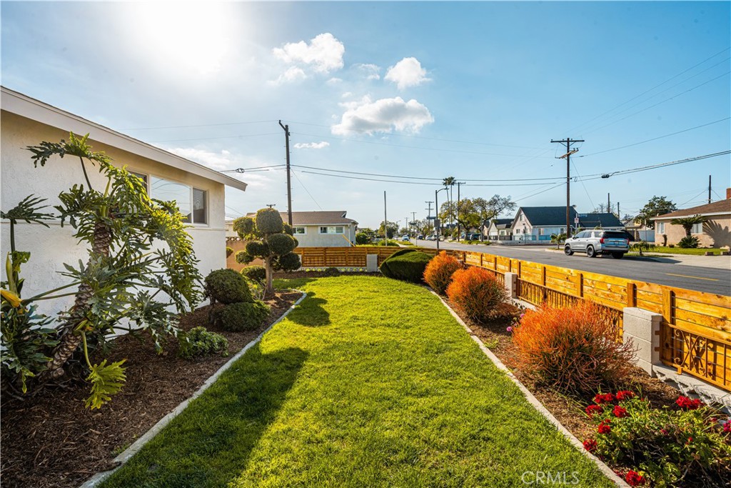 18600 S New Hampshire