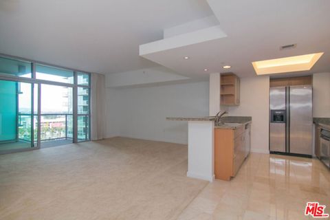 Photo of 13700 Marina Pointe Drive #1027, Marina Del Rey, CA 90292 (MLS # 26808725)