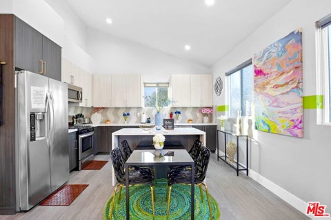 Photo of 5855 Vineland Avenue #B, Los Angeles, CA 91601 (MLS # 26865953)