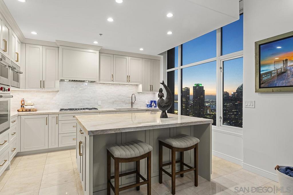 550 Front Street 2802