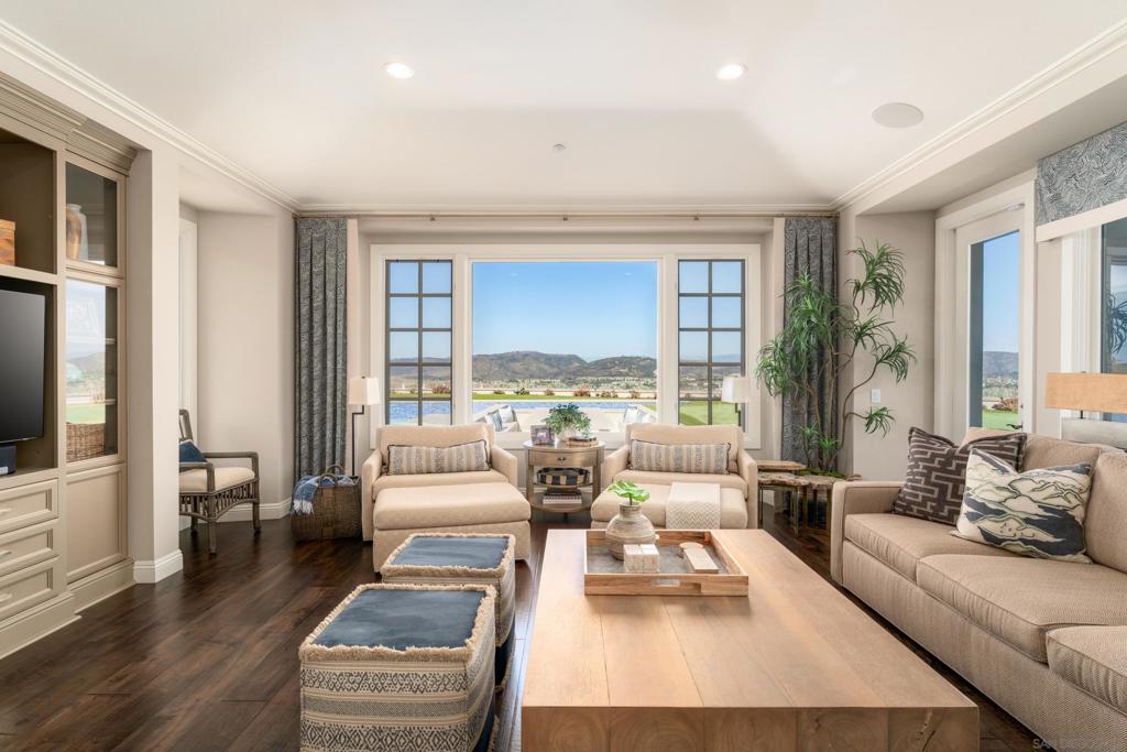 Santaluz - Residential