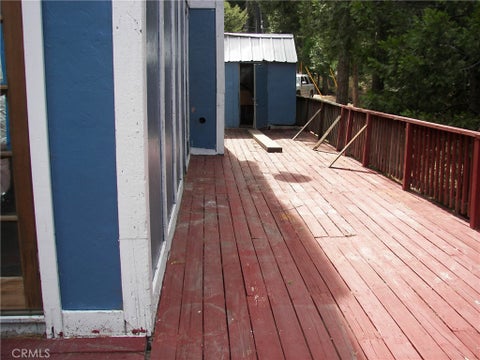 Tiny photo for 23730 Lakeview DR, Crestline, CA 92325 (MLS # IG26225510)