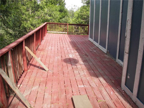 Tiny photo for 23730 Lakeview DR, Crestline, CA 92325 (MLS # IG26225510)