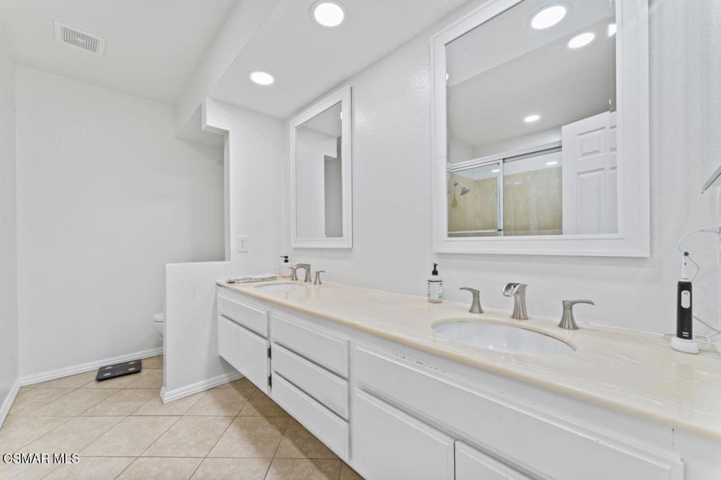 Racquet Club Villas-317 - 1002862 - Residential