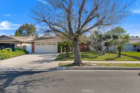 Photo of 17078 Minnehaha Street, Granada Hills, CA 91344 (MLS # SR26054279)
