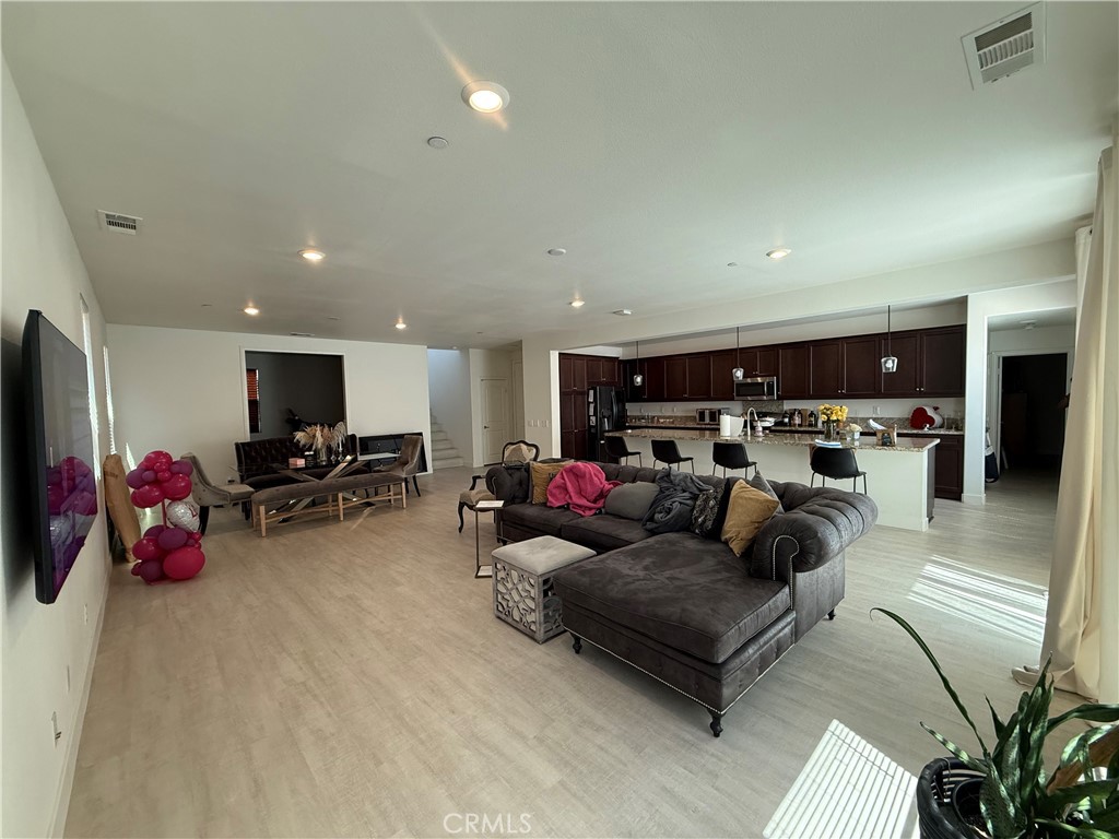 3192 E Olympic Drive