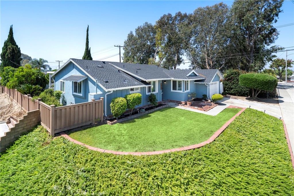 2660 Woodbrier