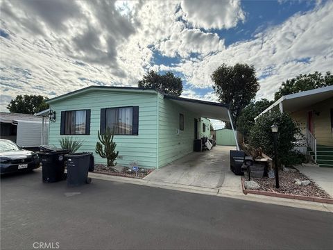 Photo of 601 Street N Kirby #346, Hemet, CA 92545 (MLS # SW25245478) Photo of 601 Street N Kirby #346, Hemet, CA 92545 (MLS # SW25245478)