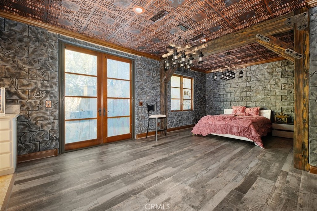 Woods (WDS) - Residential