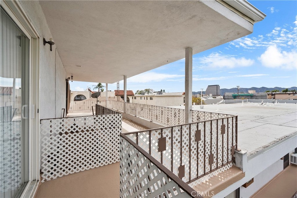 322 N Isabel